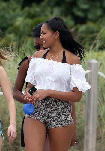 Sasha Obama on vacation in Miami